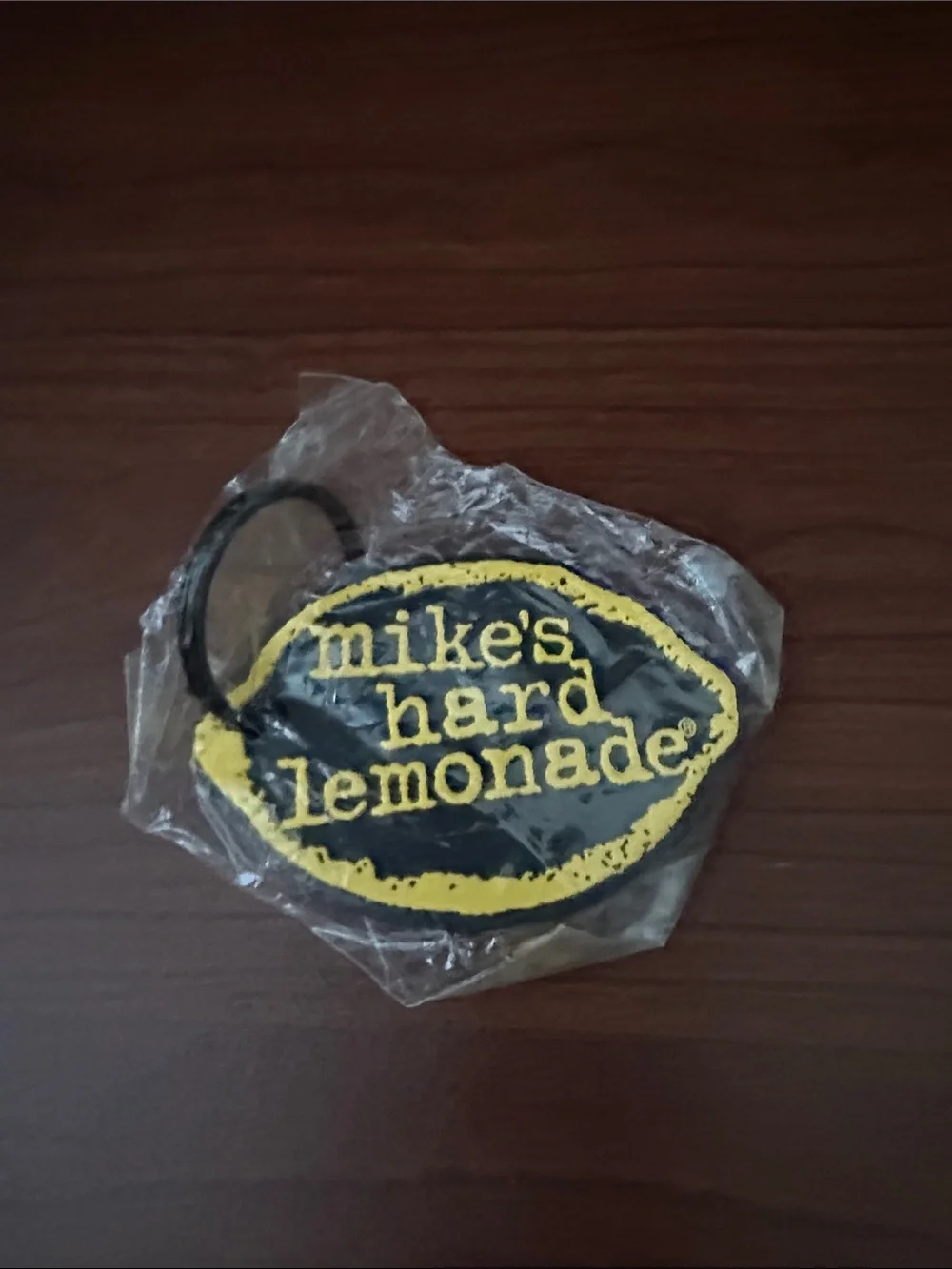 Mike’s Hard Lemonade Black & Yellow Keychain